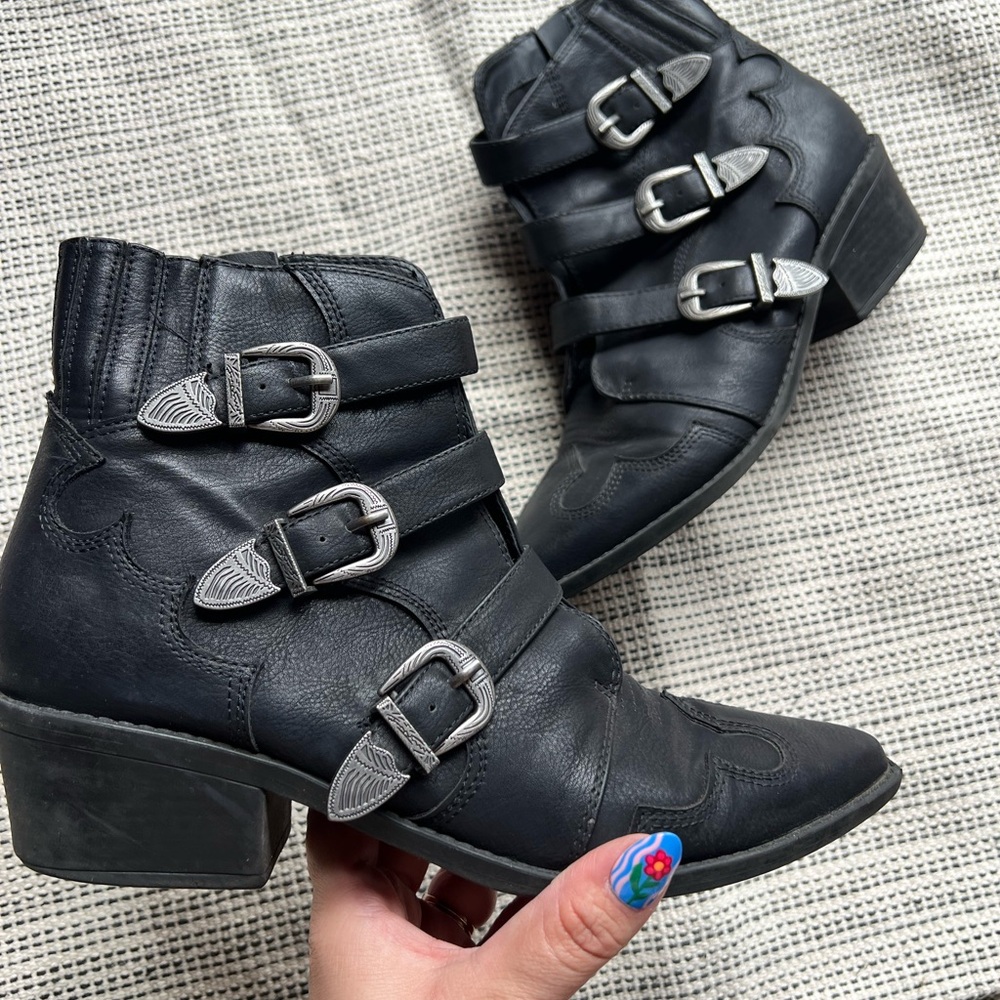 Western Black Ankle Boots with Buckle Detail